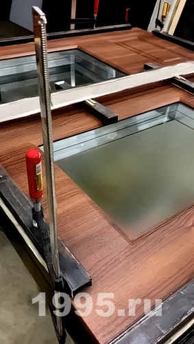 Стекло в полотне Стекло в полотне